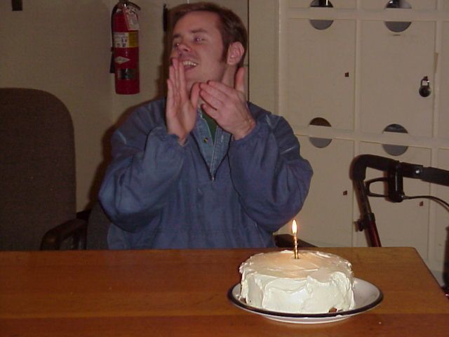 Dylan applauds someones birthday